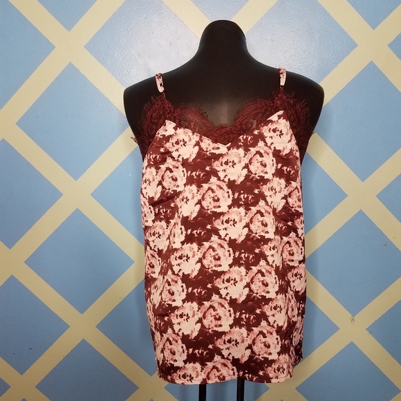 Halogen Lace Detail Camisole - Picture 2 of 4